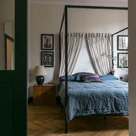 Dark Blue Apartment Varsovia Exterior foto